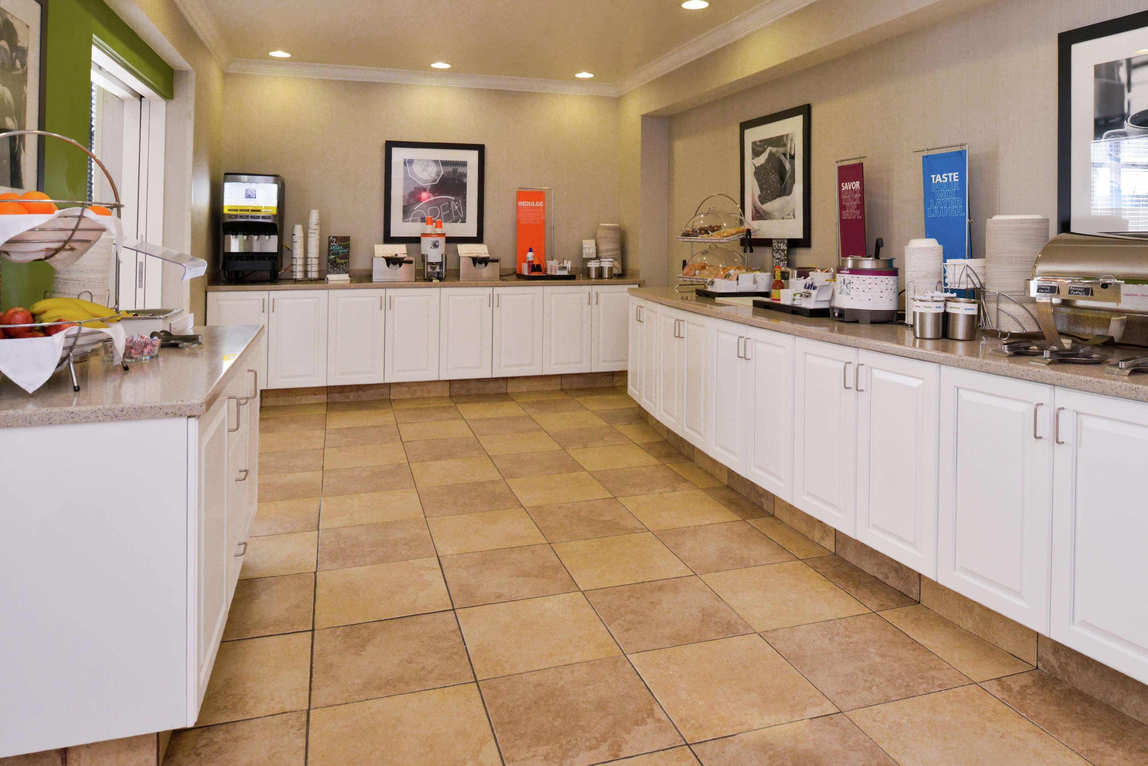 Hampton Inn & Suites Wilmington Εξωτερικό φωτογραφία